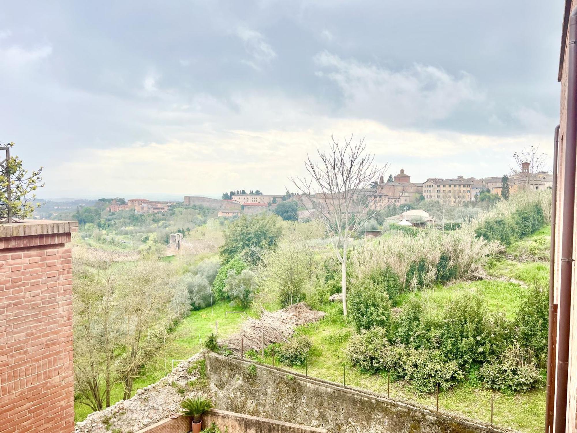 Provenzano Top Floor Сиена Екстериор снимка